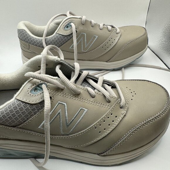 New! New Balance Greige Comfort Running Sneaker Gray Men's 8 EE Extra Wide $160 - Picture 2 of 8